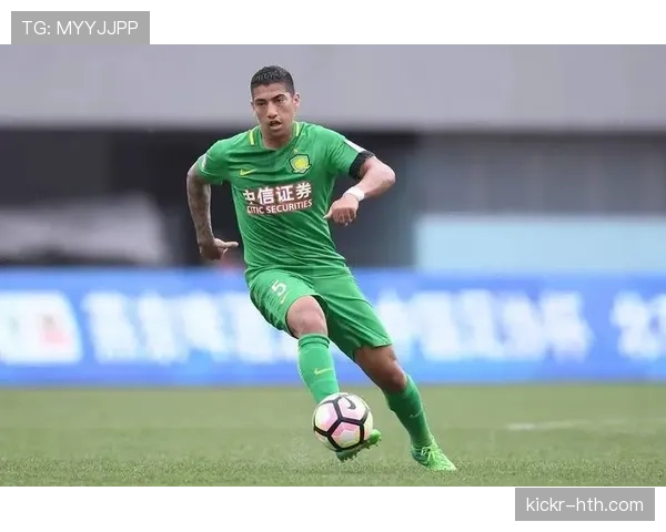 孔德防守亮眼,关键战役为球队胜利保驾护航 孔德防守亮眼,关键战役为球队胜利保驾护航