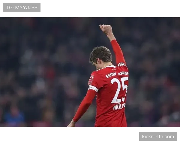 穆勒出色无球跑动助力德国队状态回升 穆勒出色无球跑动助力德国队状态回升