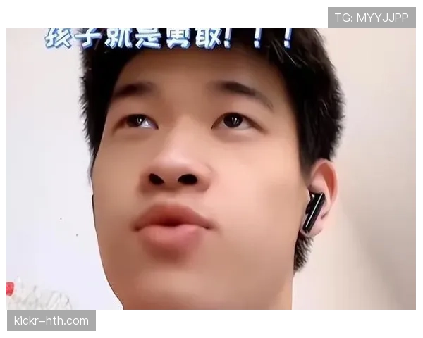 潘展乐，训练室里比娱乐圈还拼命的那位，你敢信他的生活竟然能这么“接地气”？